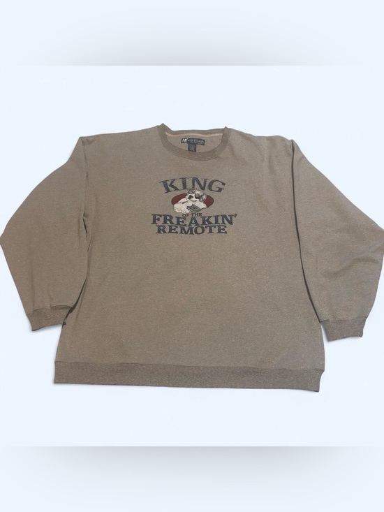Big Dogs Other - Vintage Big Dogs Embroidered Sweatshirt XL Distressed King of the Freakin Remote
